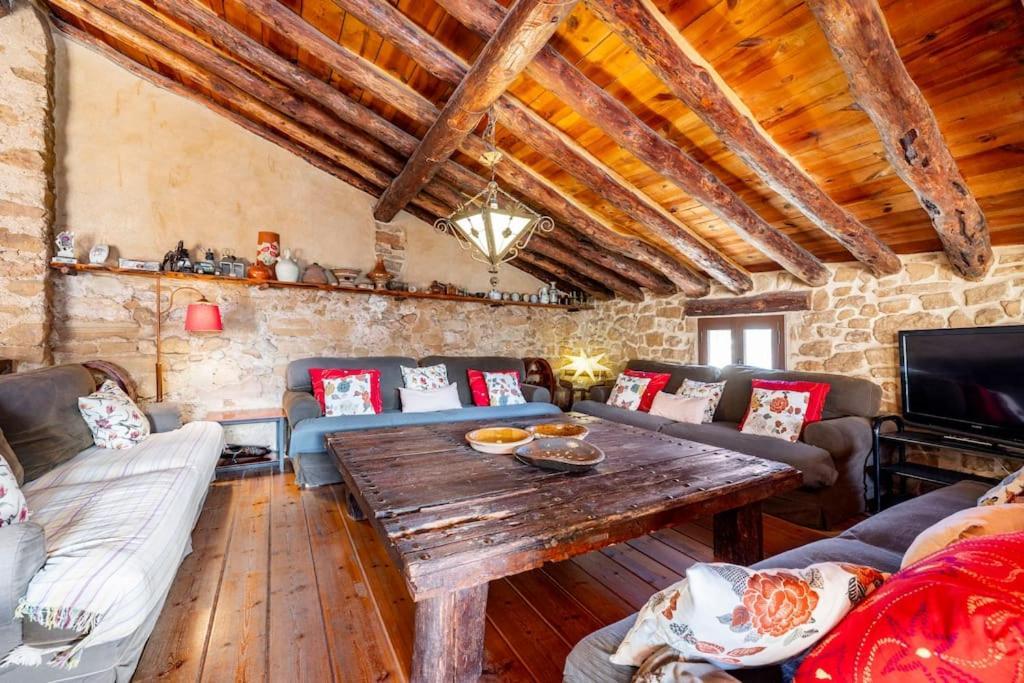 Landhaus Miquelo - 16 Hostes Prat de Comte