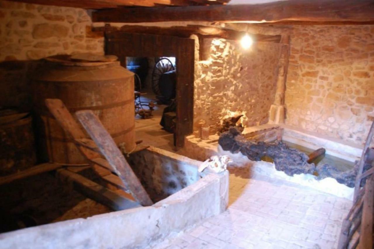 Miquelo - 16 Hostes Prat de Comte